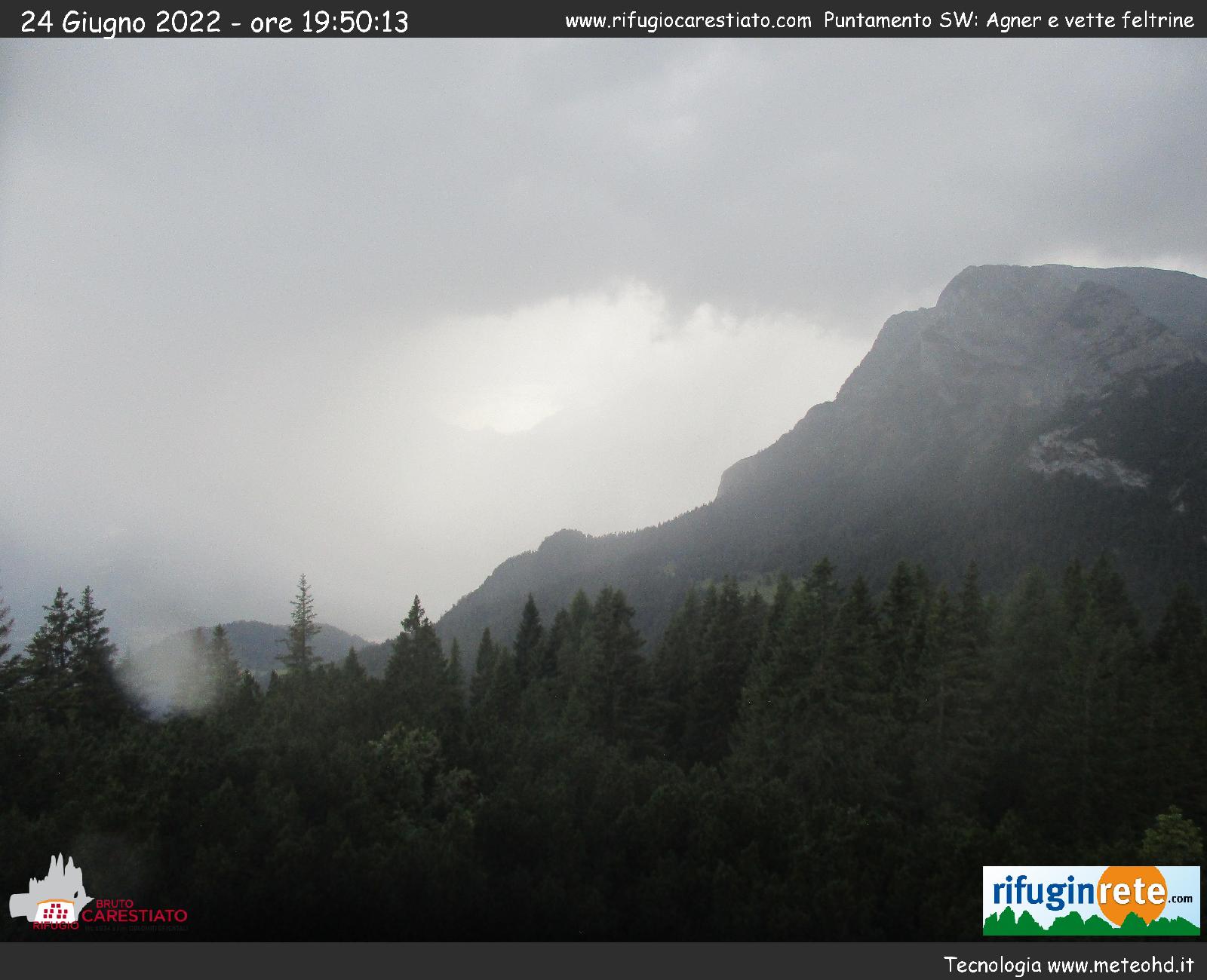 immagine della webcam nei dintorni di Alleghe: webcam Agordo