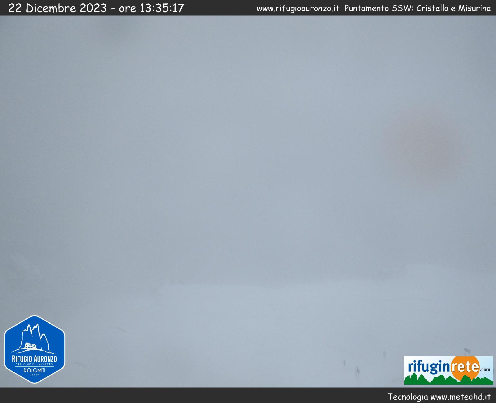 Webcam Rifugio Auronzo, panorama verso il Monte Cristallo e Misurina (Dolomiti)